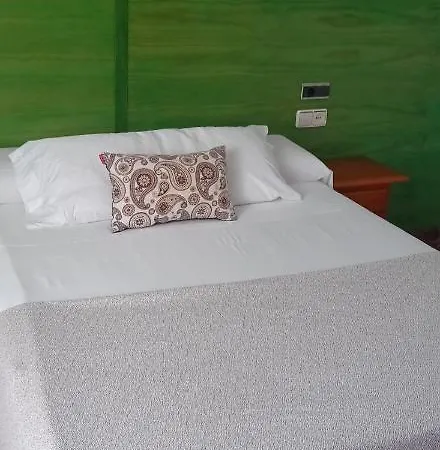 Arcos Rosalejo-coruna Hotel 2*