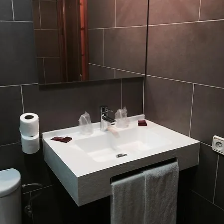 Arcos Rosalejo-coruna Hotel 2*